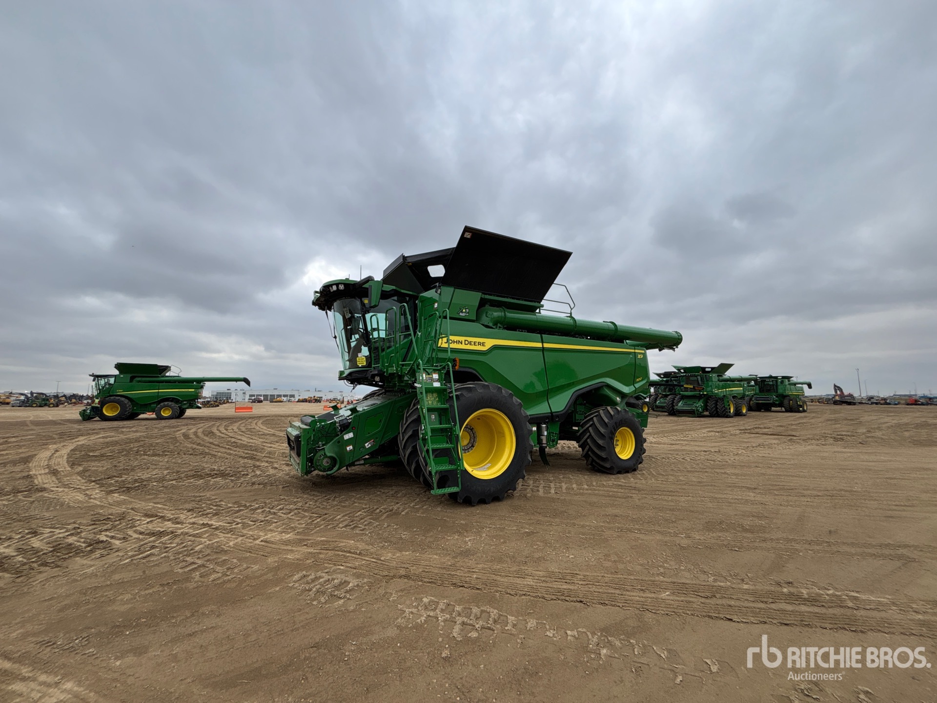 2022 John Deere X9 1100 SIGNATU
