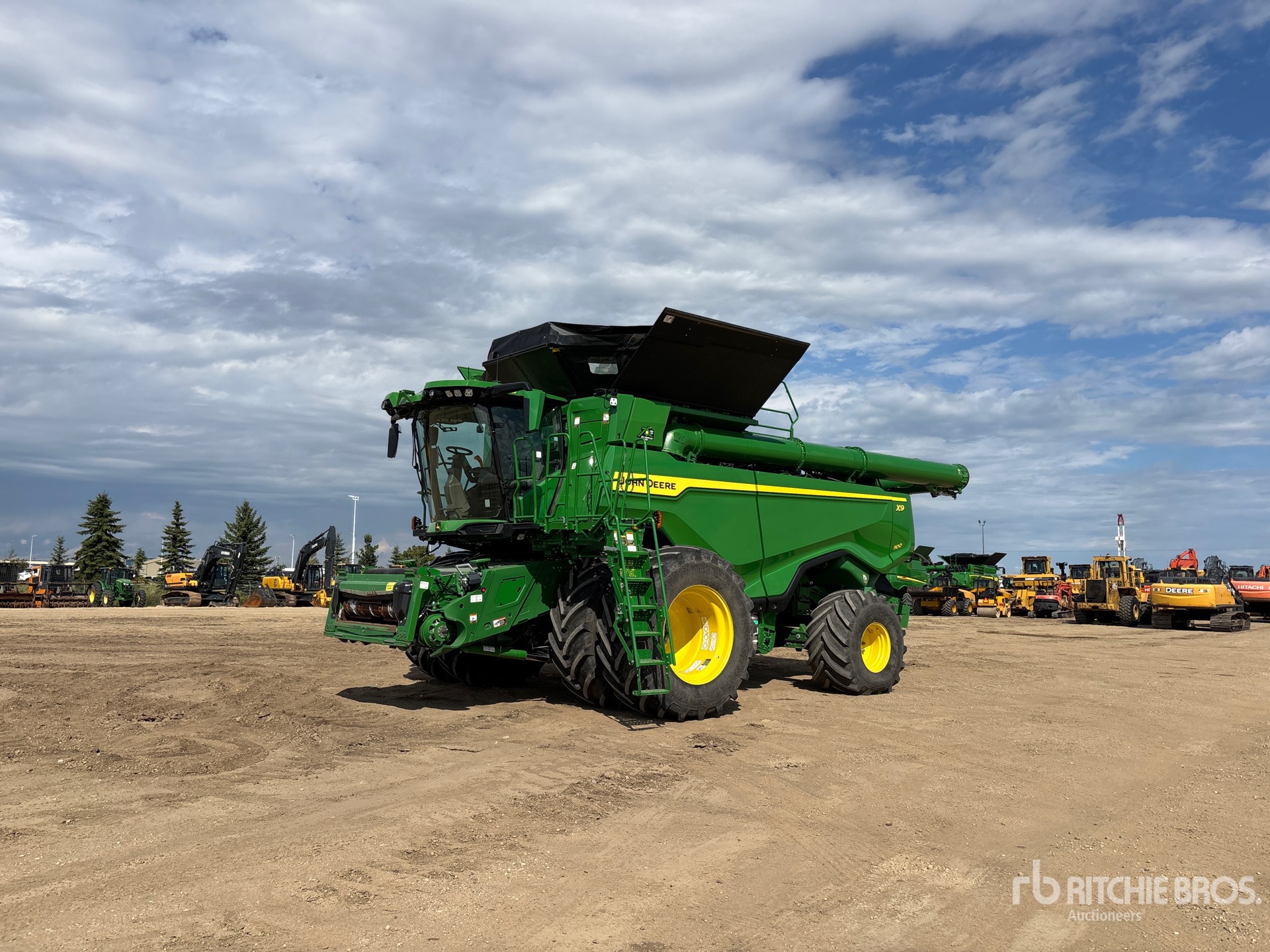 2022 John Deere X9 1100