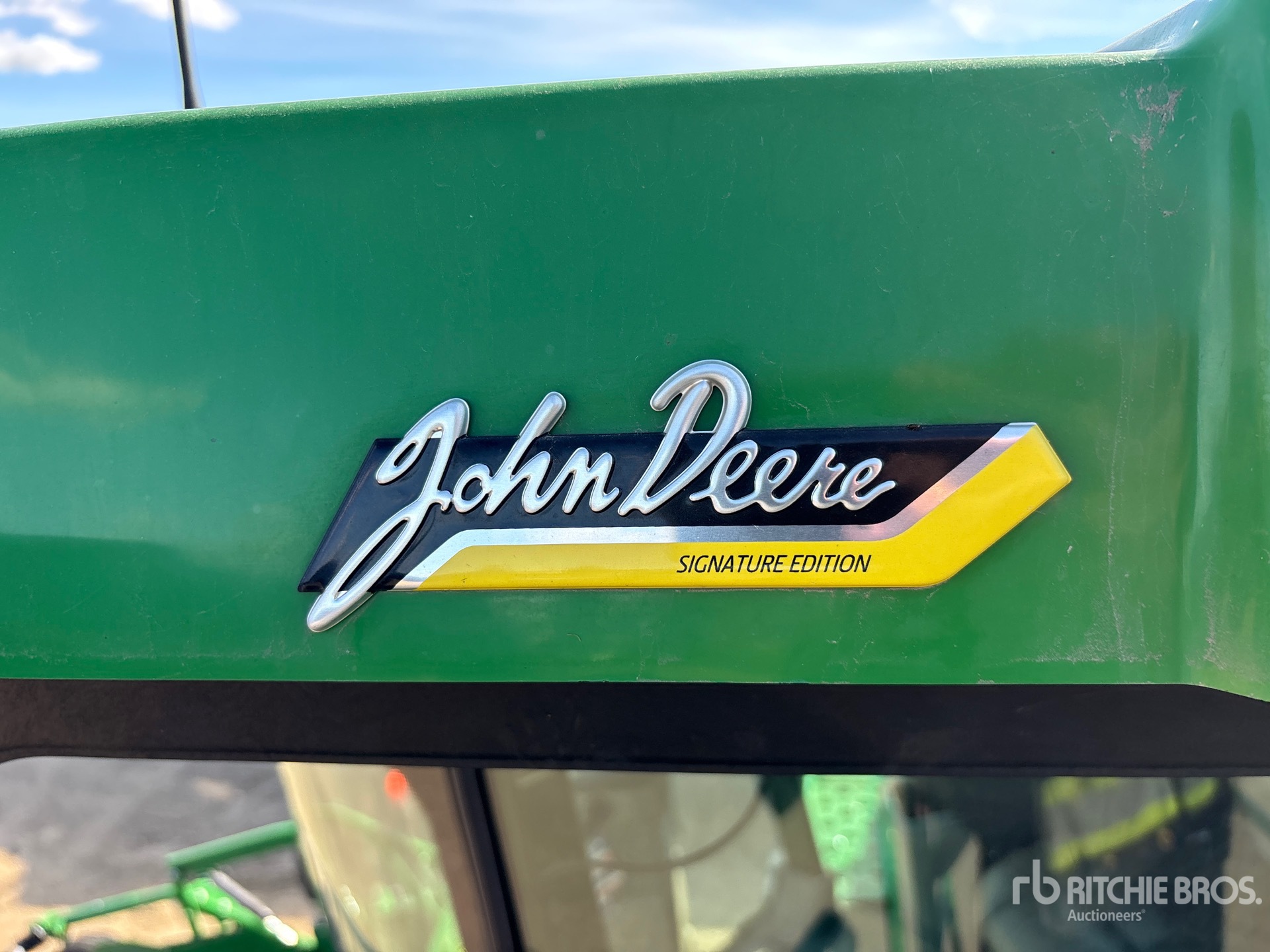 2022 John Deere X9 1100