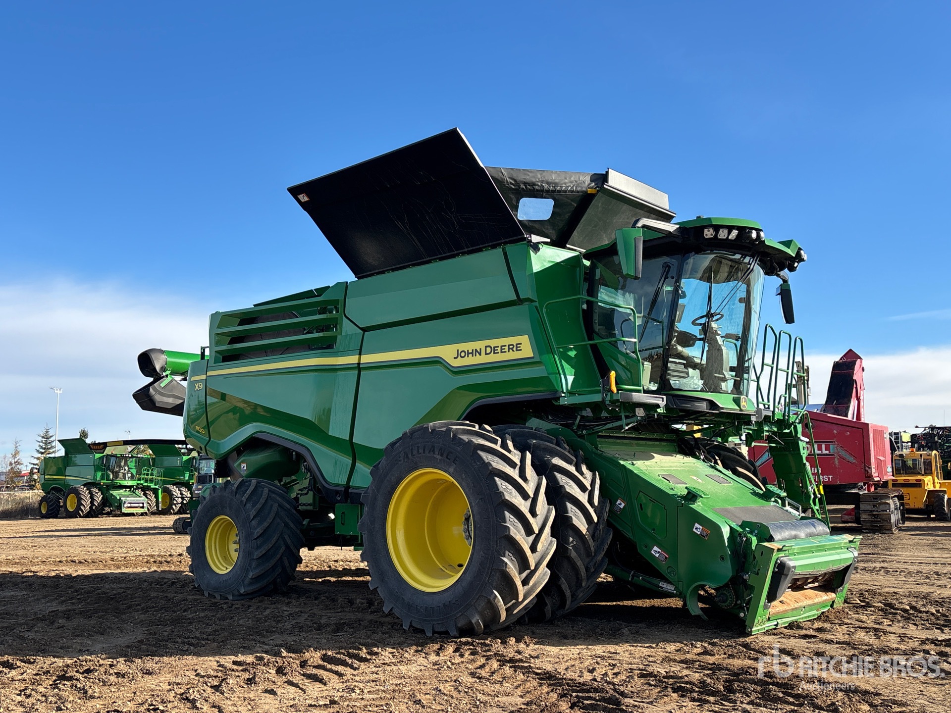 2023 John Deere X9 1000 SIGNATU