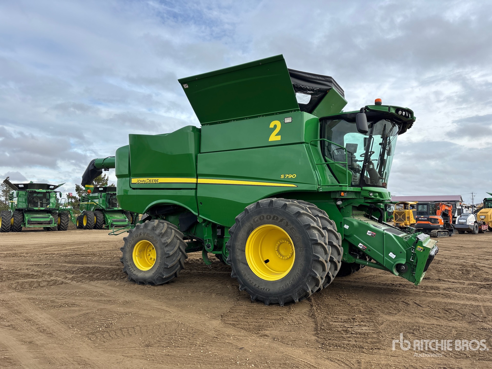 2019 John Deere S790