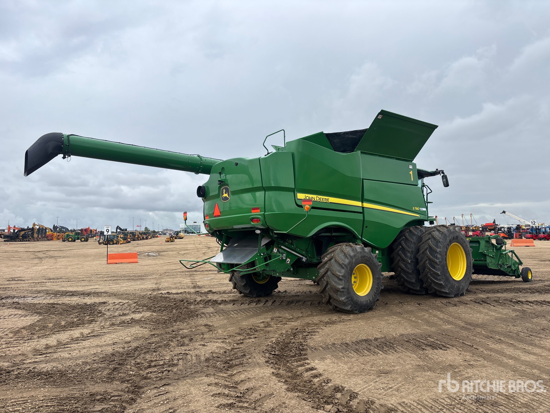2022 John Deere S780