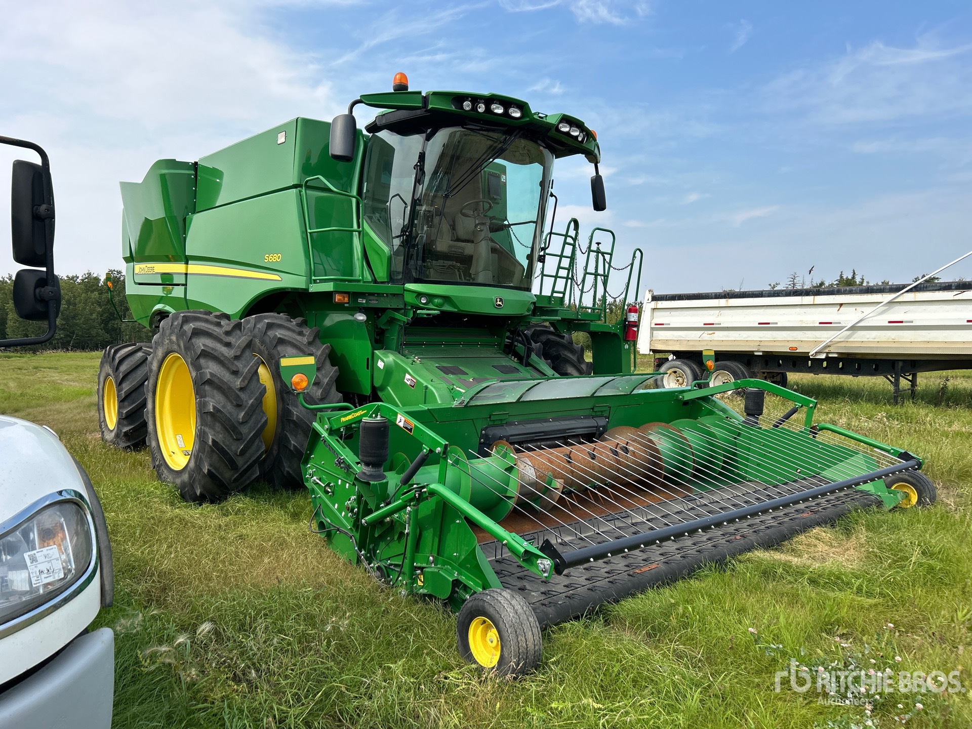 2015 John Deere S680