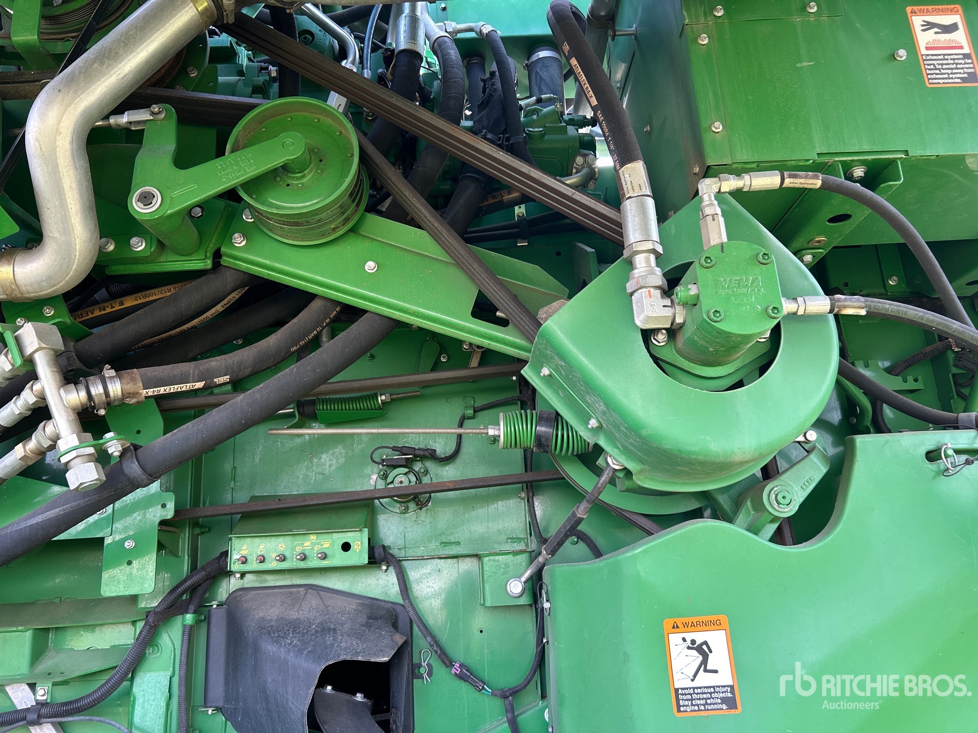 2015 John Deere S680