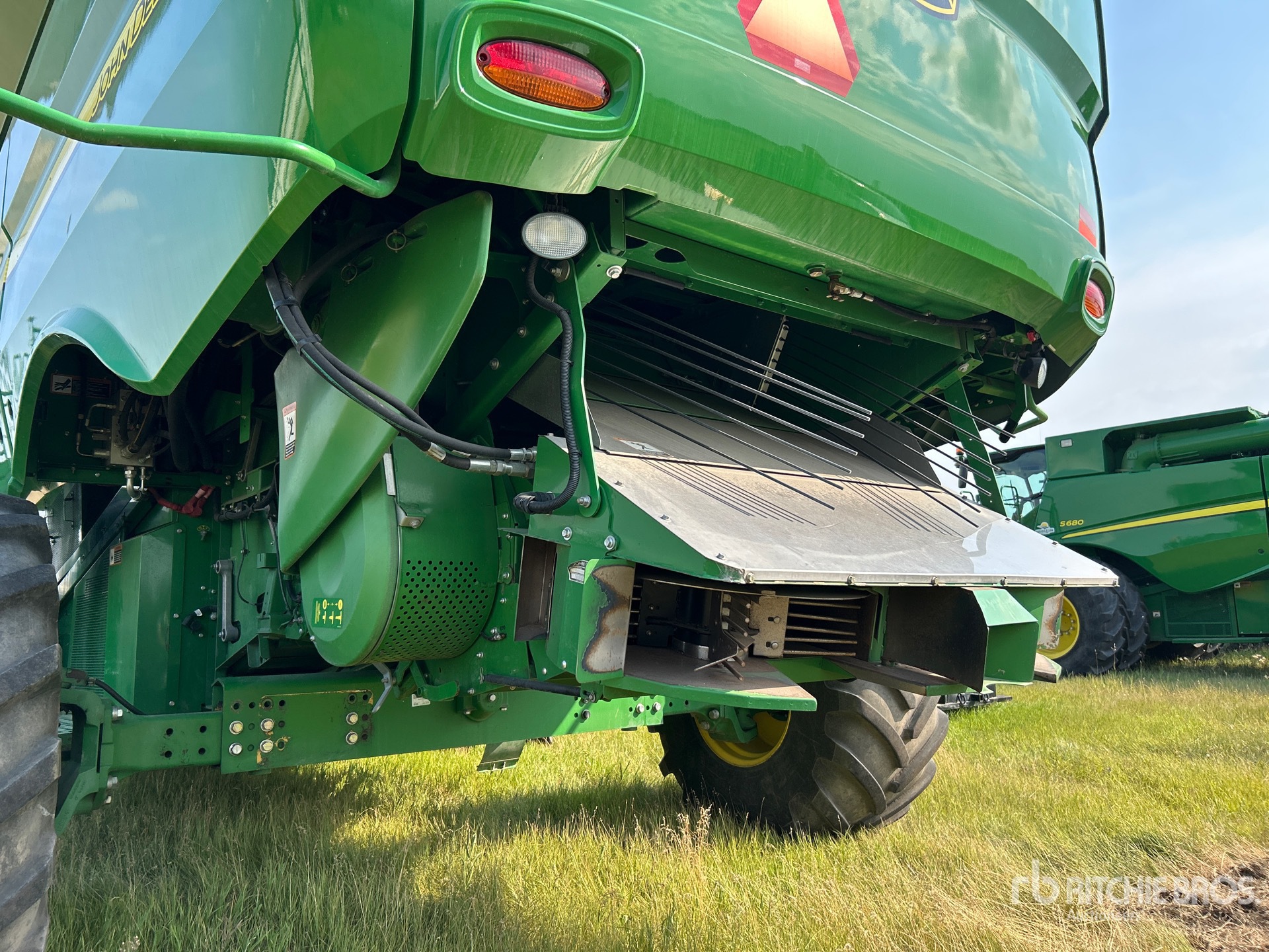 2015 John Deere S680