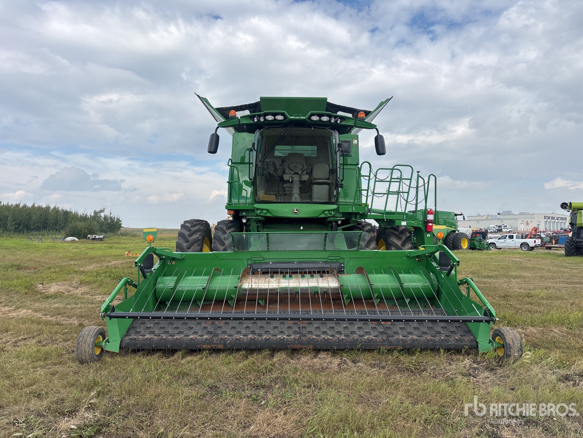 2015 John Deere S680