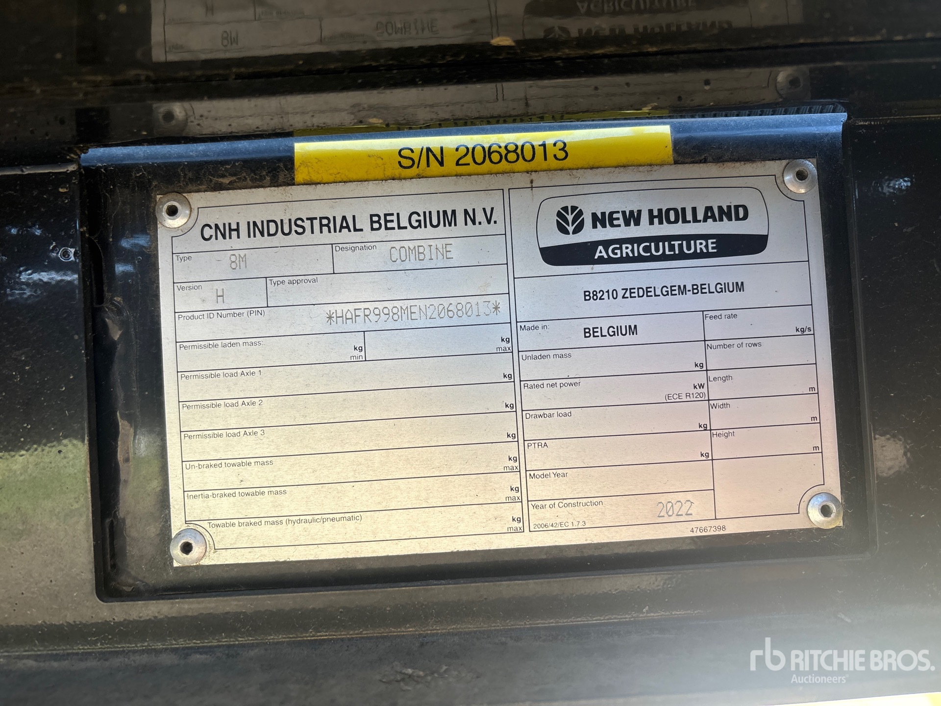 2022 New Holland CR9.90