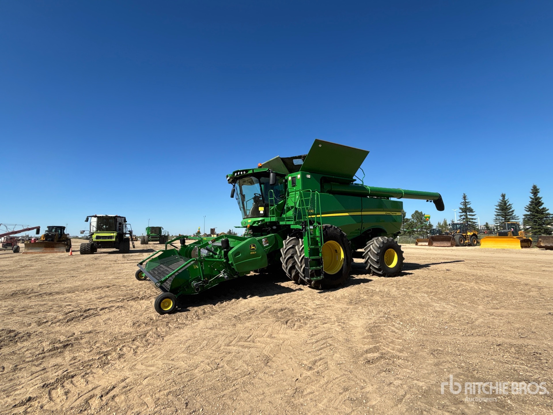 2016 John Deere S690