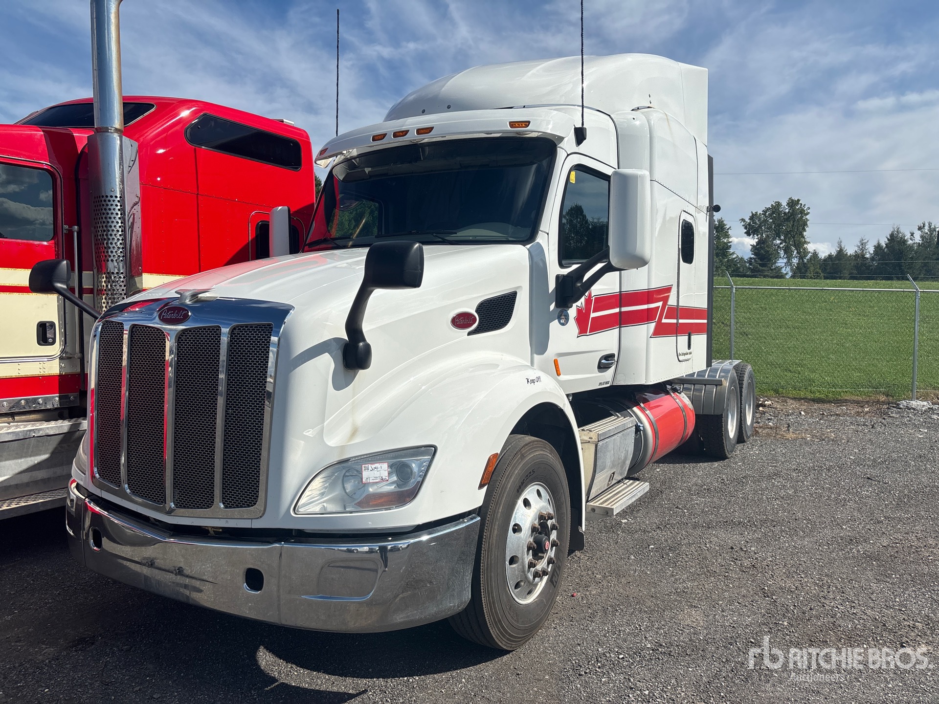 Photo of 2020 Peterbilt 579
