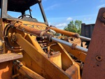 Hydraulics with Bucket Tilt Cylinders