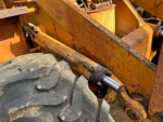 Hydraulics with Loader Lift Cylinders
