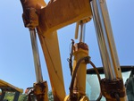 Hydraulics with Bucket Tilt Cylinders