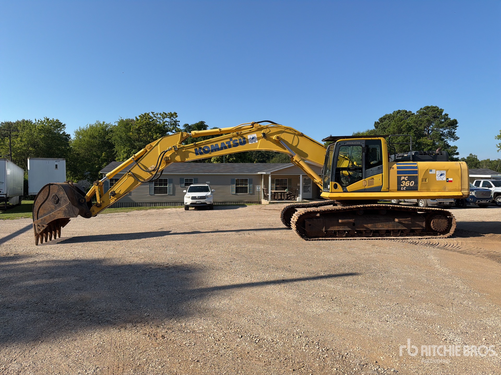 Photo of a 2014 Komatsu PC360LC-10