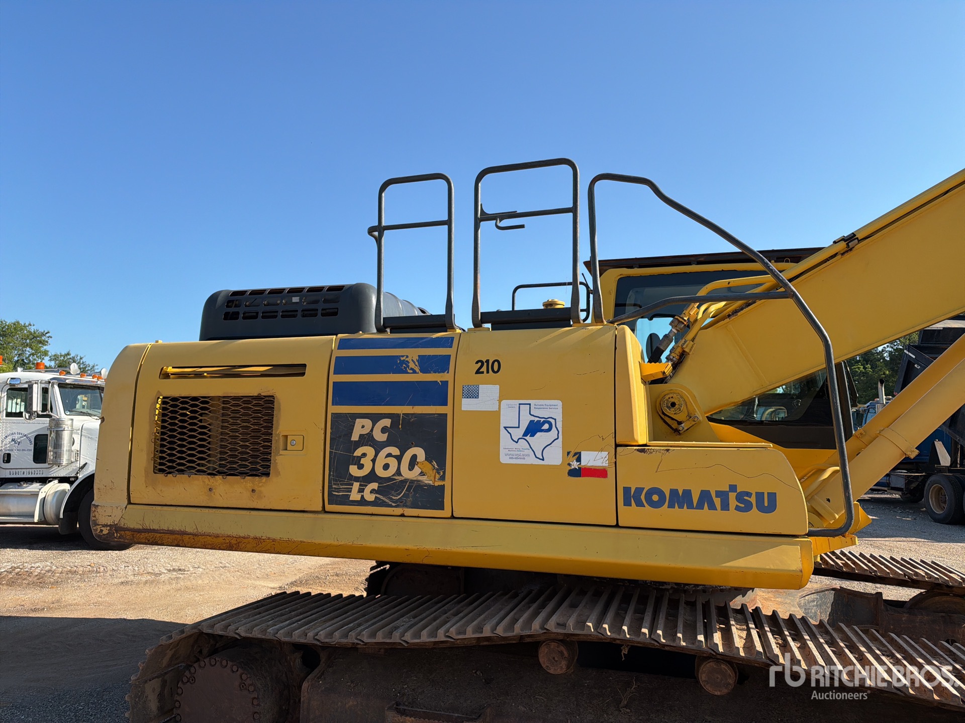 2014 Komatsu PC360LC-10