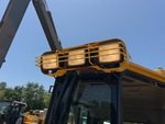 General Appearance with Exterior Lights