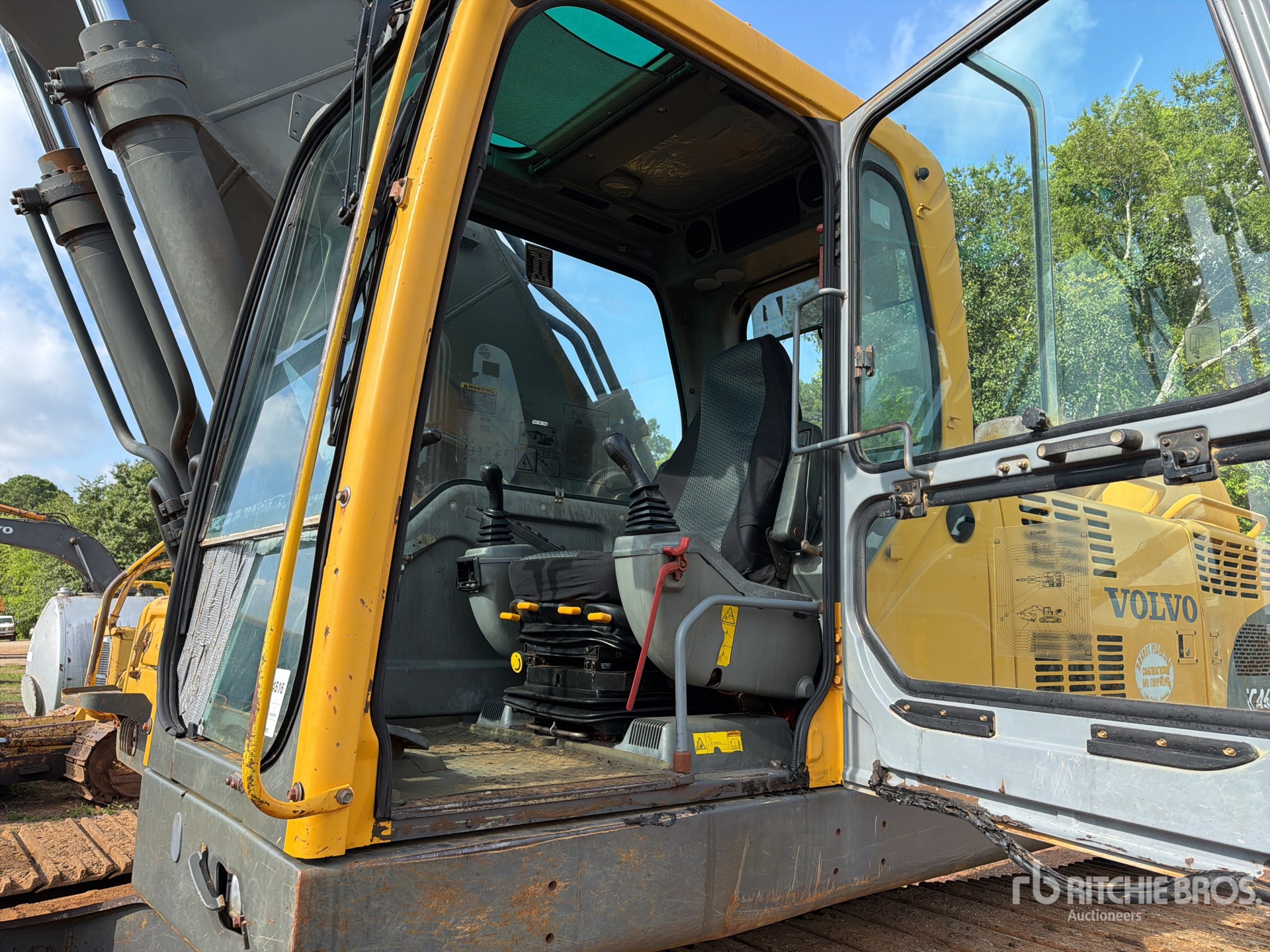 2006 Volvo EC460B LC