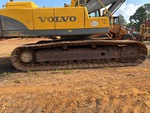 Undercarriage with Right Roller Frame