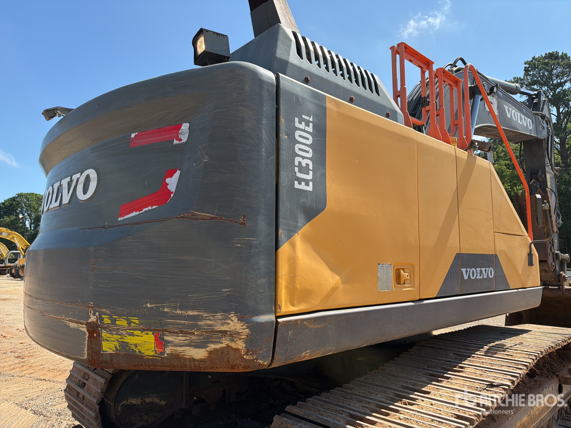 2019 Volvo EC300EL