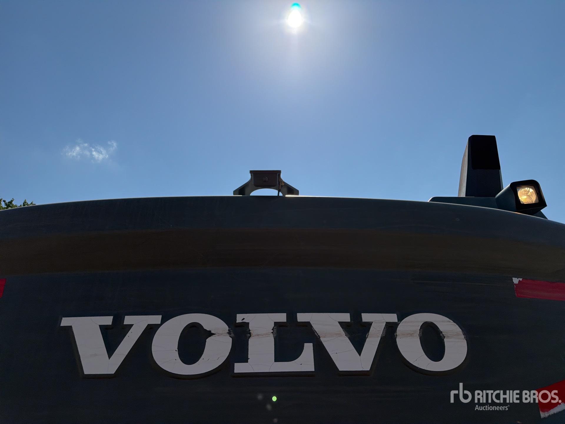 2019 Volvo EC300EL
