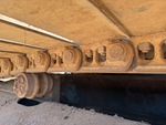 Undercarriage with Right Track Links