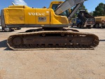 Undercarriage with Right Roller Frame