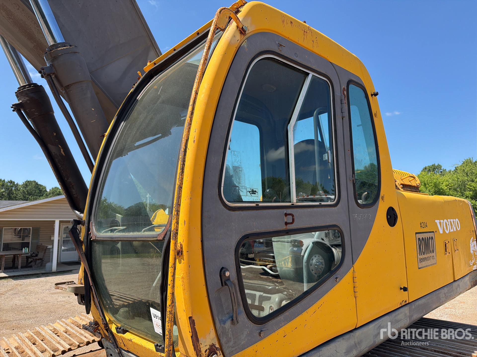2000 Volvo EC290LC
