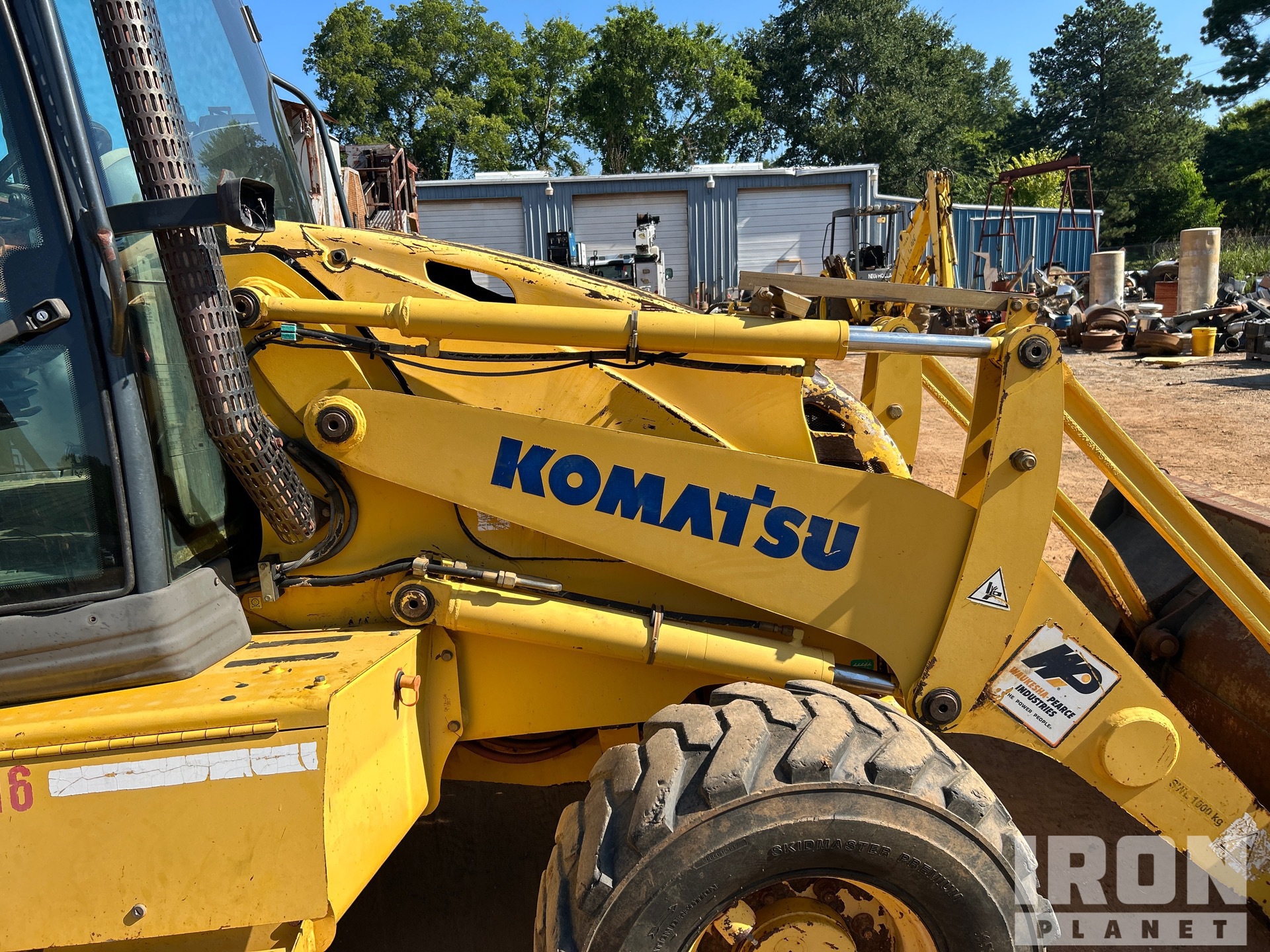 2007 Komatsu WB146-5