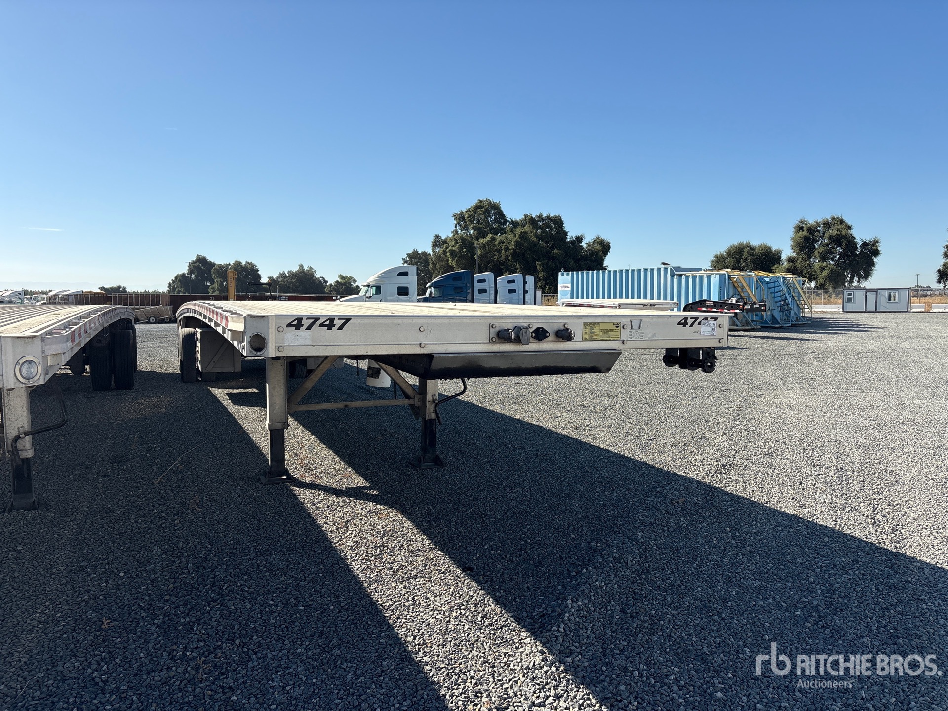 2023 Reitnouer 53 ft T/A
