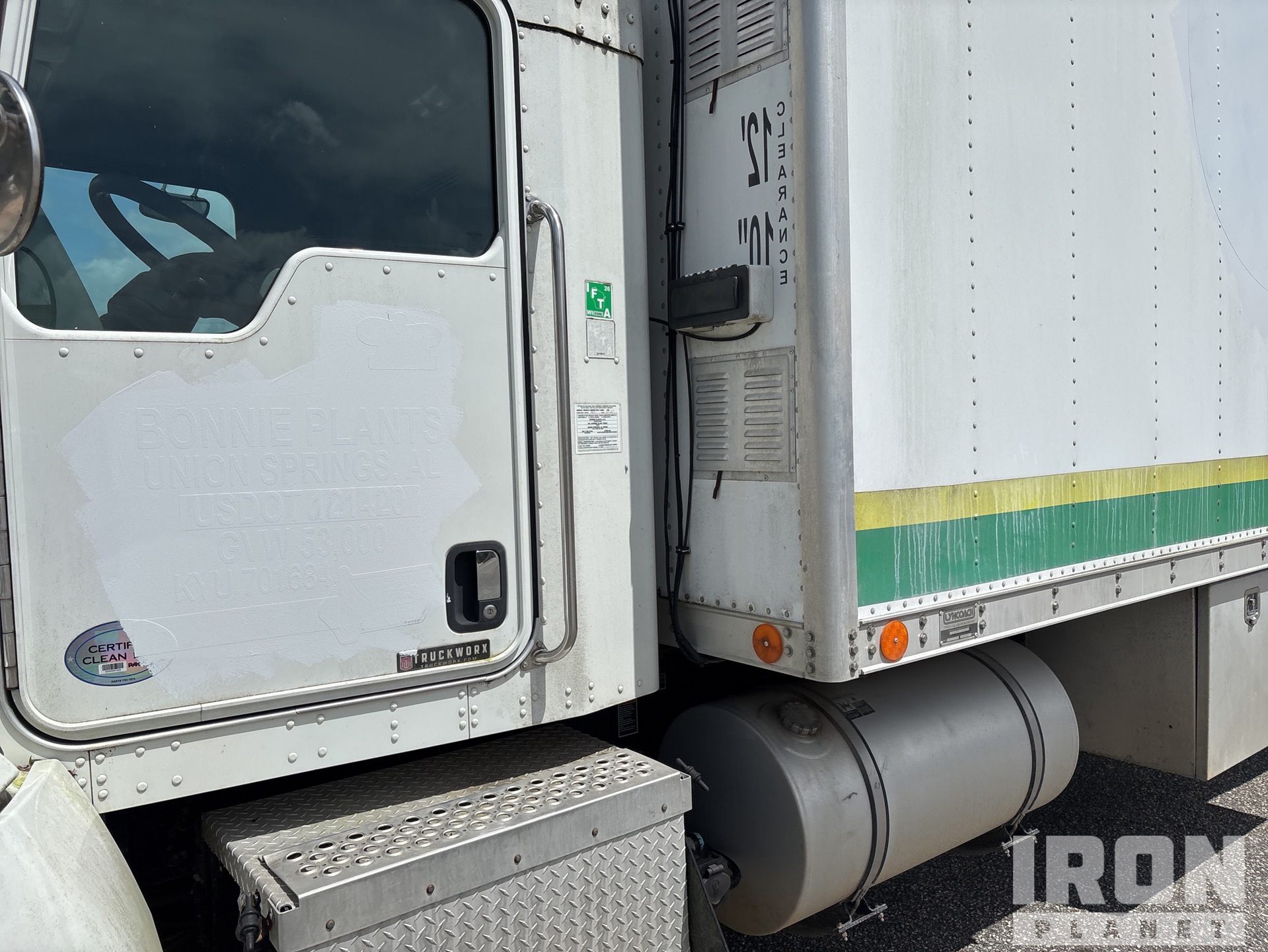 2015 Kenworth T370