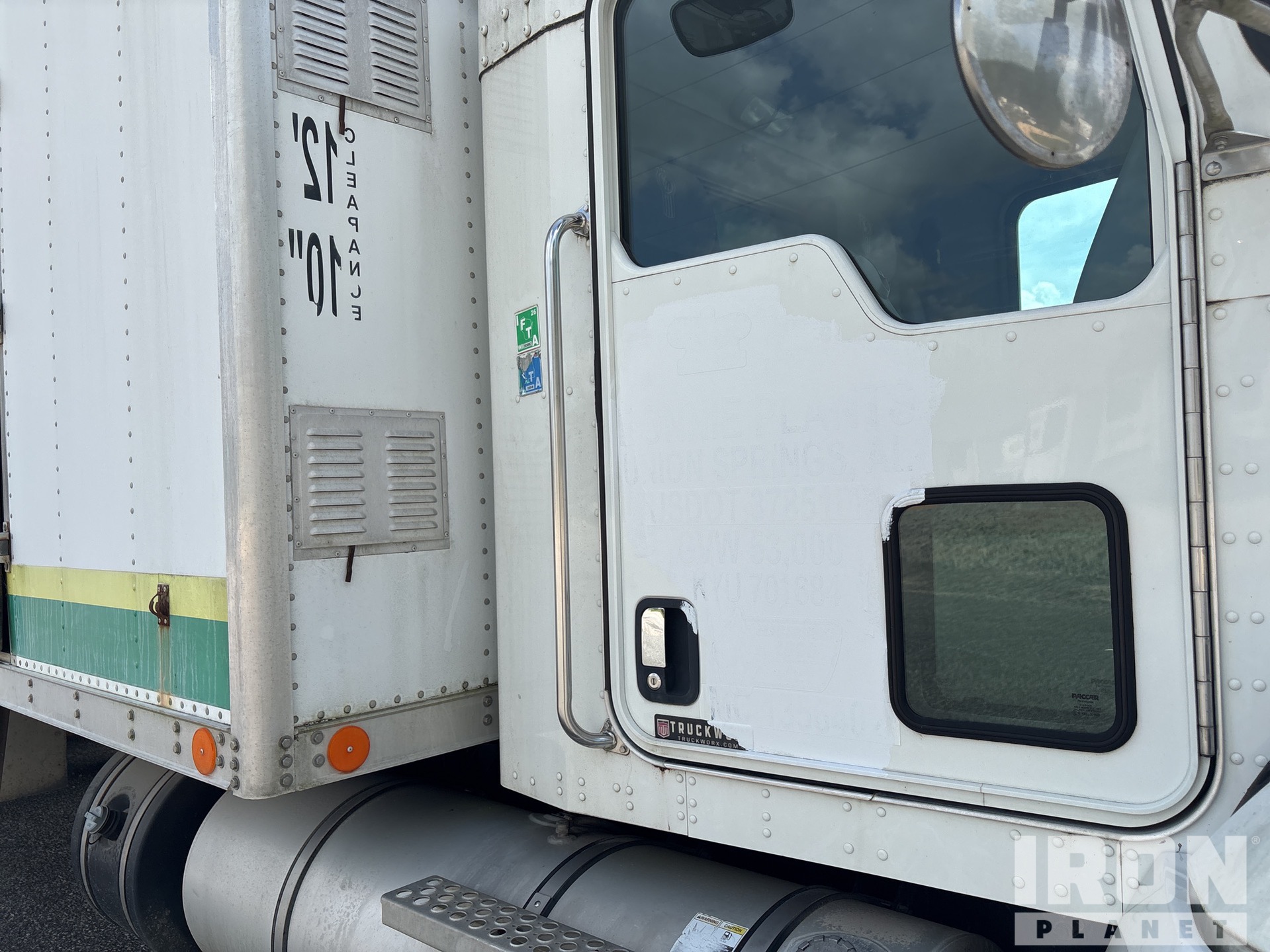 2015 Kenworth T370