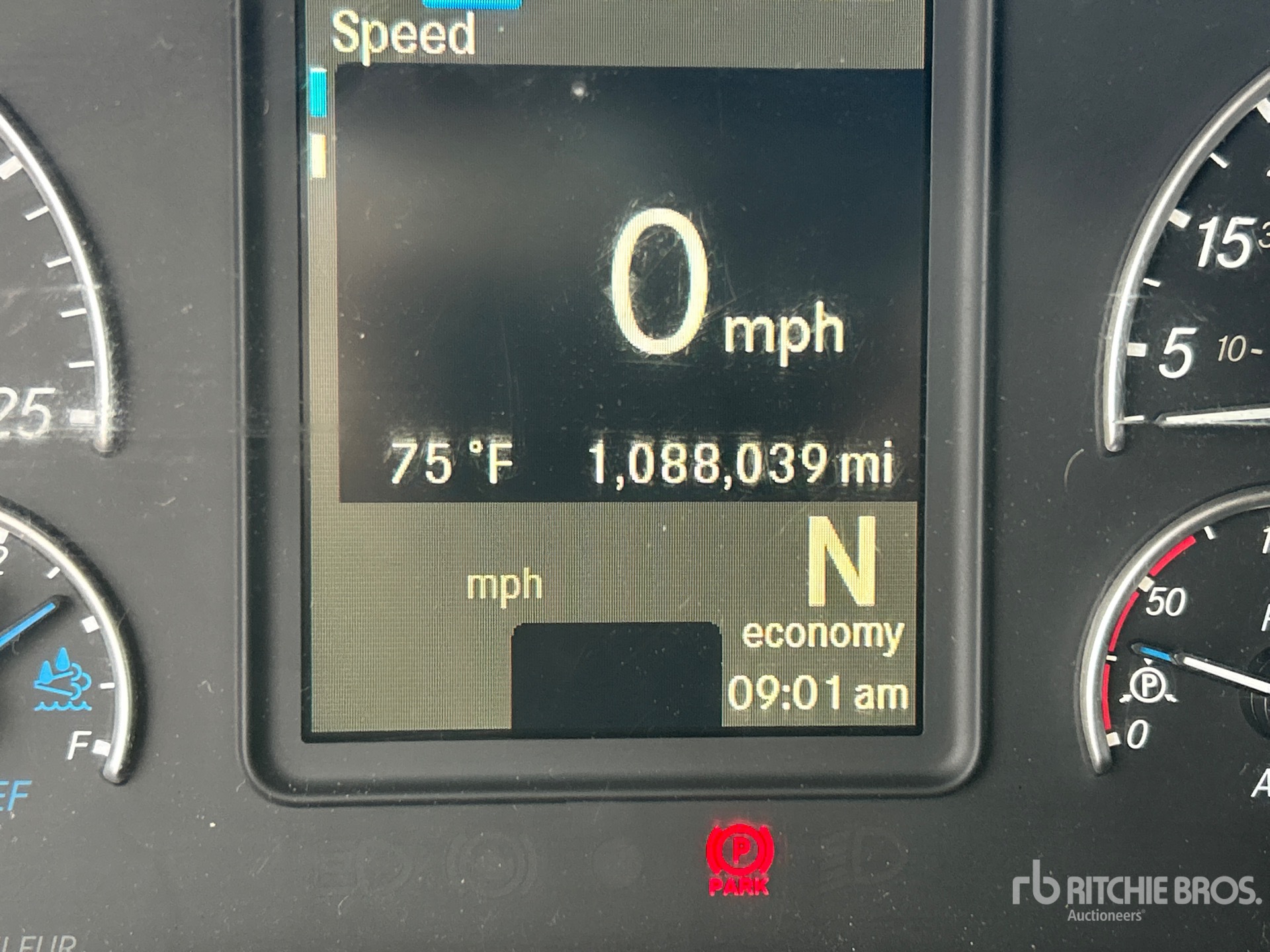 2019 Freightliner CASCADIA 126