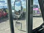 Cab with Mirrors