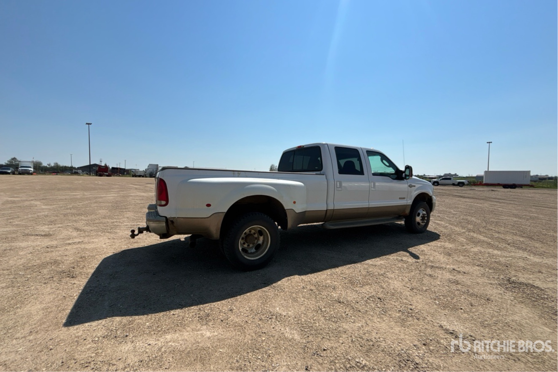 Photo of a 2006 Ford F-350