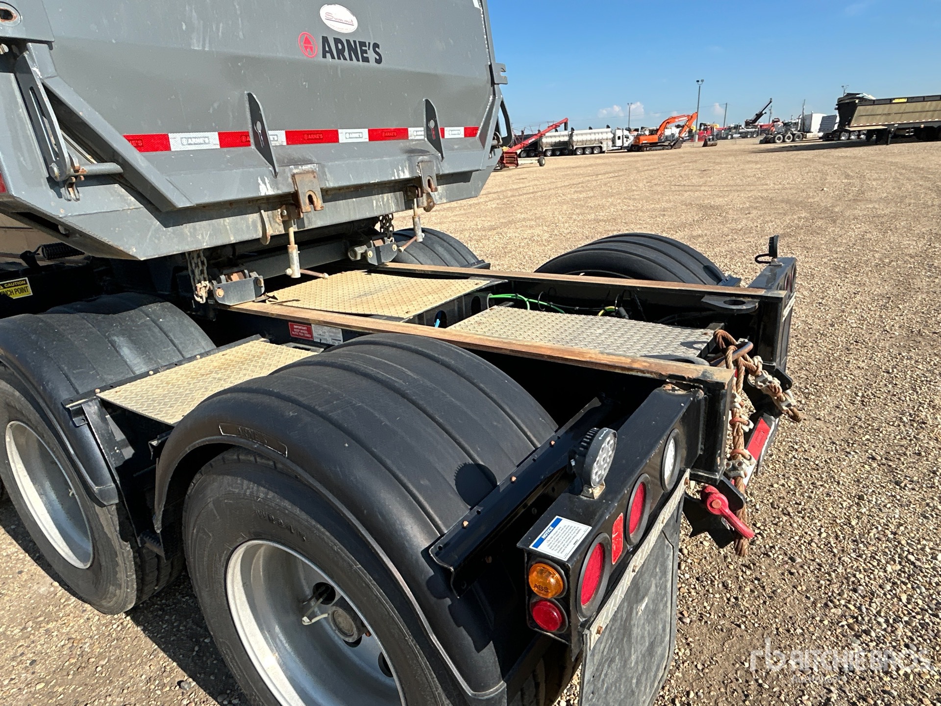 2025 Arnes 374 TR