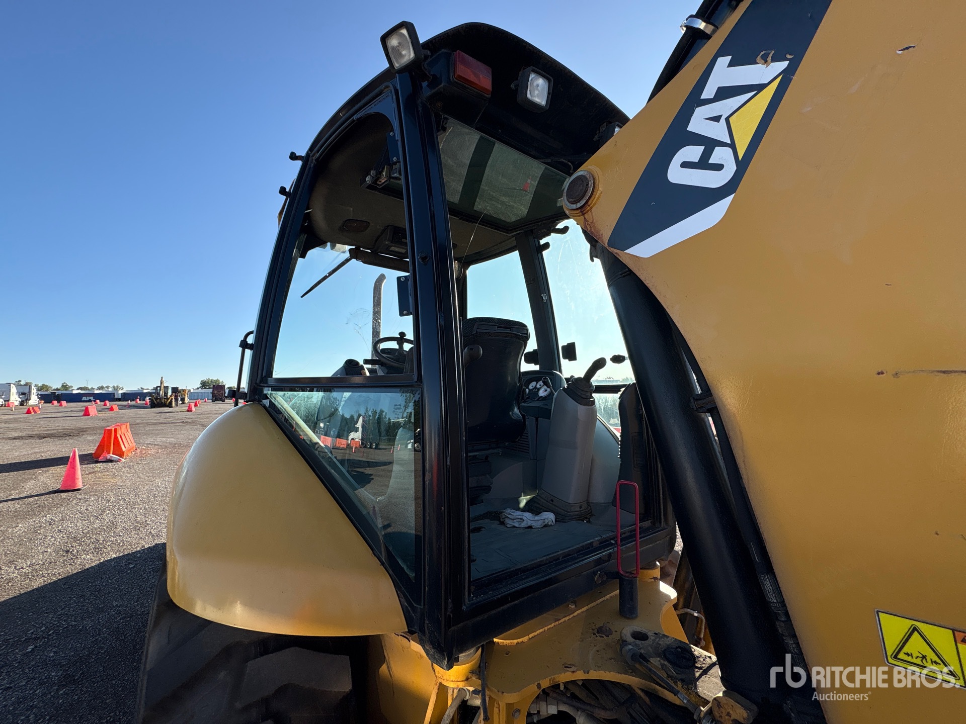 2008 Caterpillar 420E