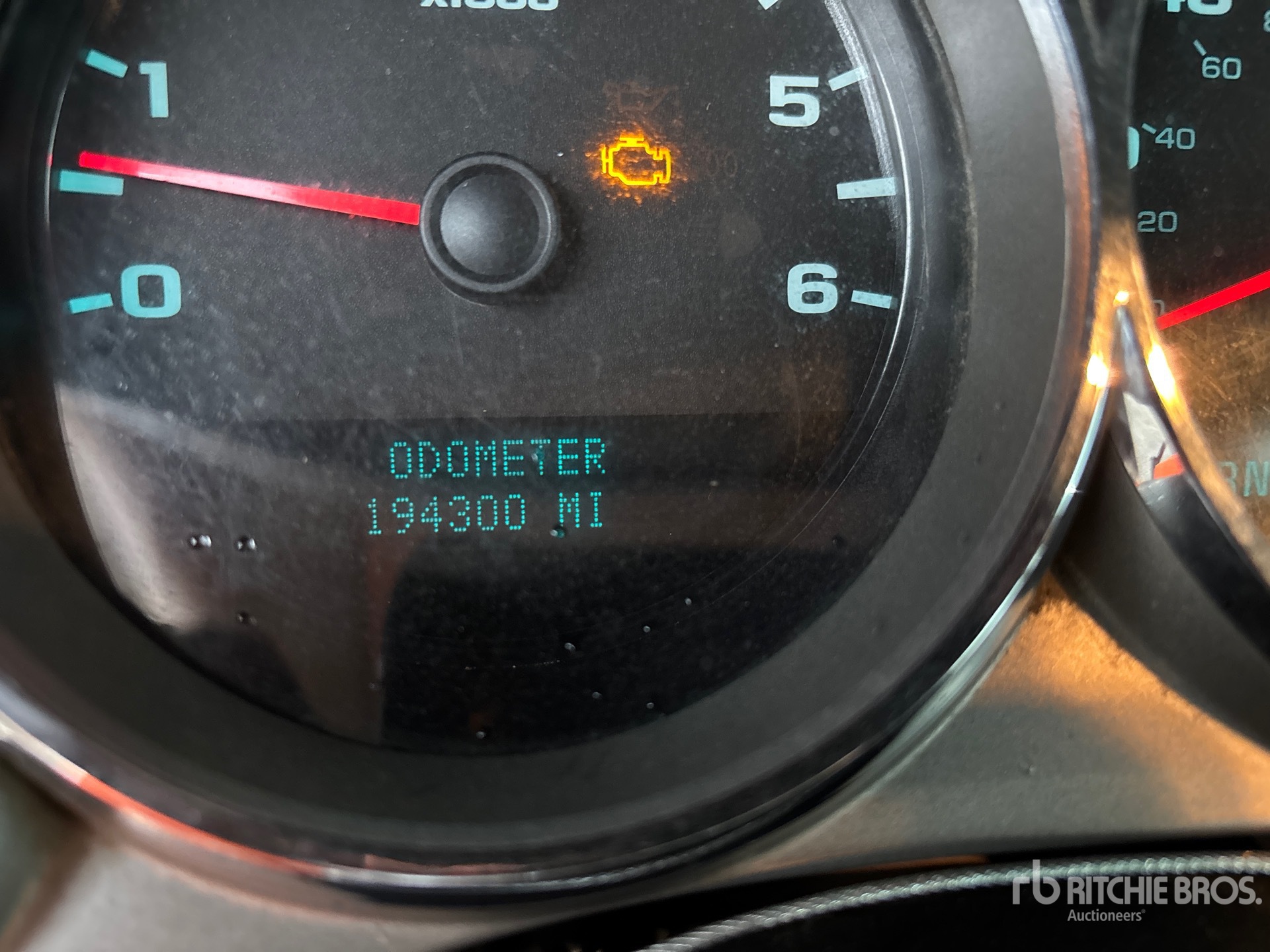 General Appearance with Hour Meter / Odometer