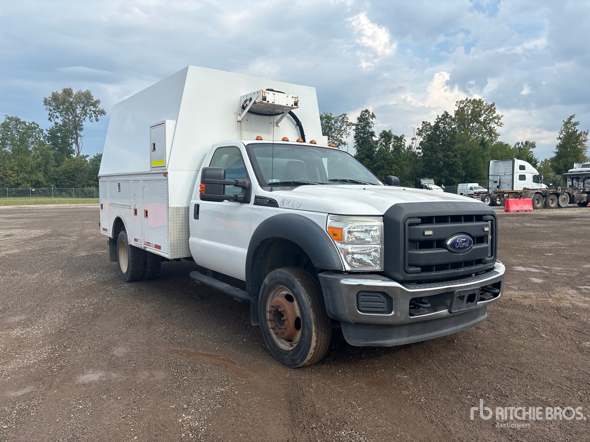 2015 Ford F-550