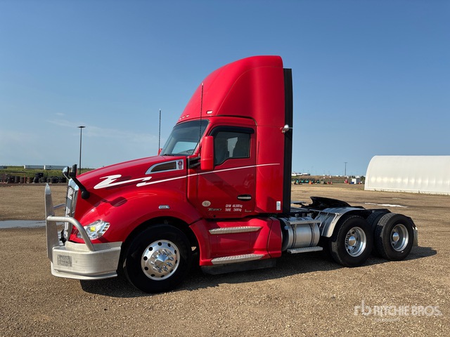 2018 Kenworth T680 6x4 T/a Day Cab Truck Tractor