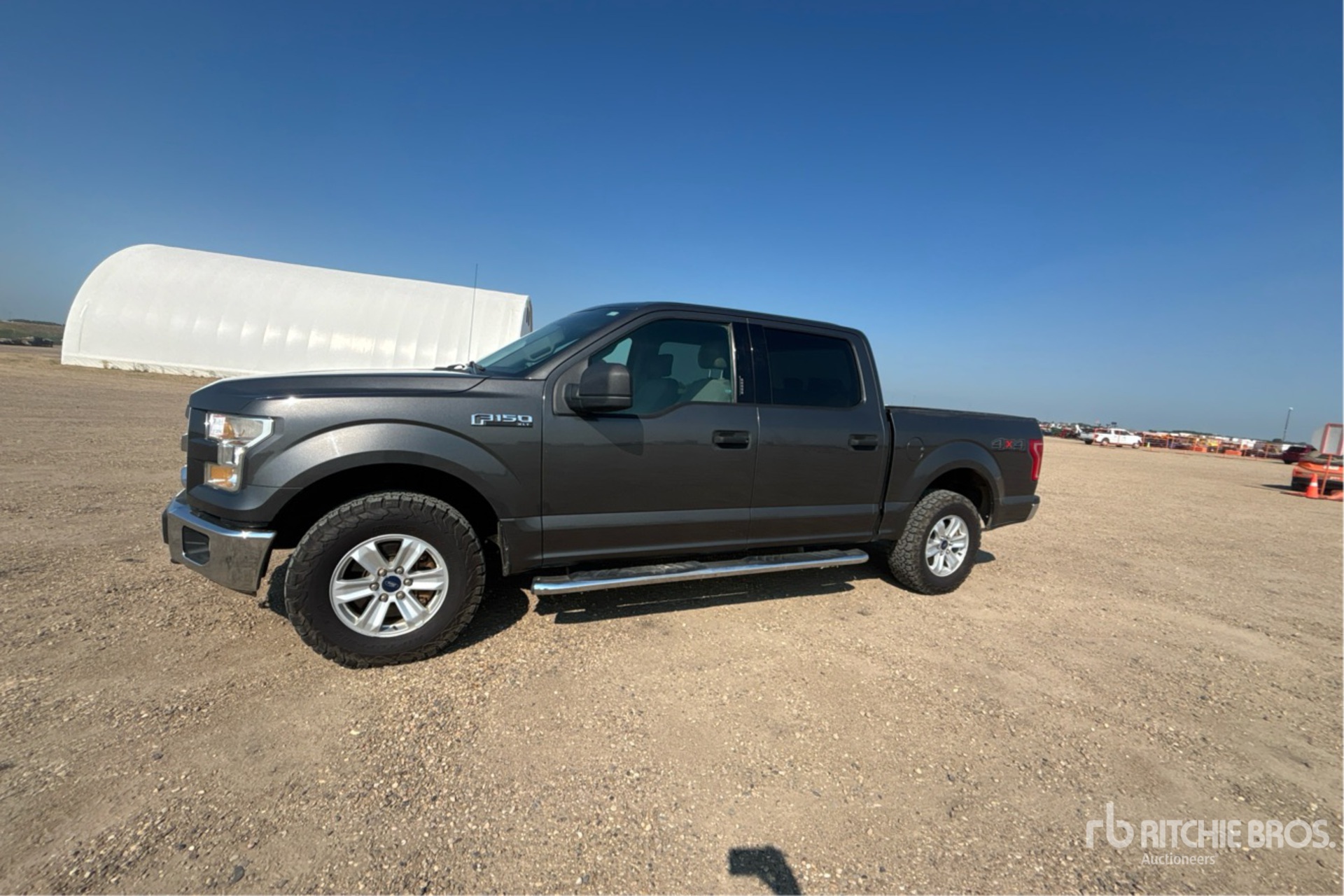 General Appearance with Picture, Left Front Corner