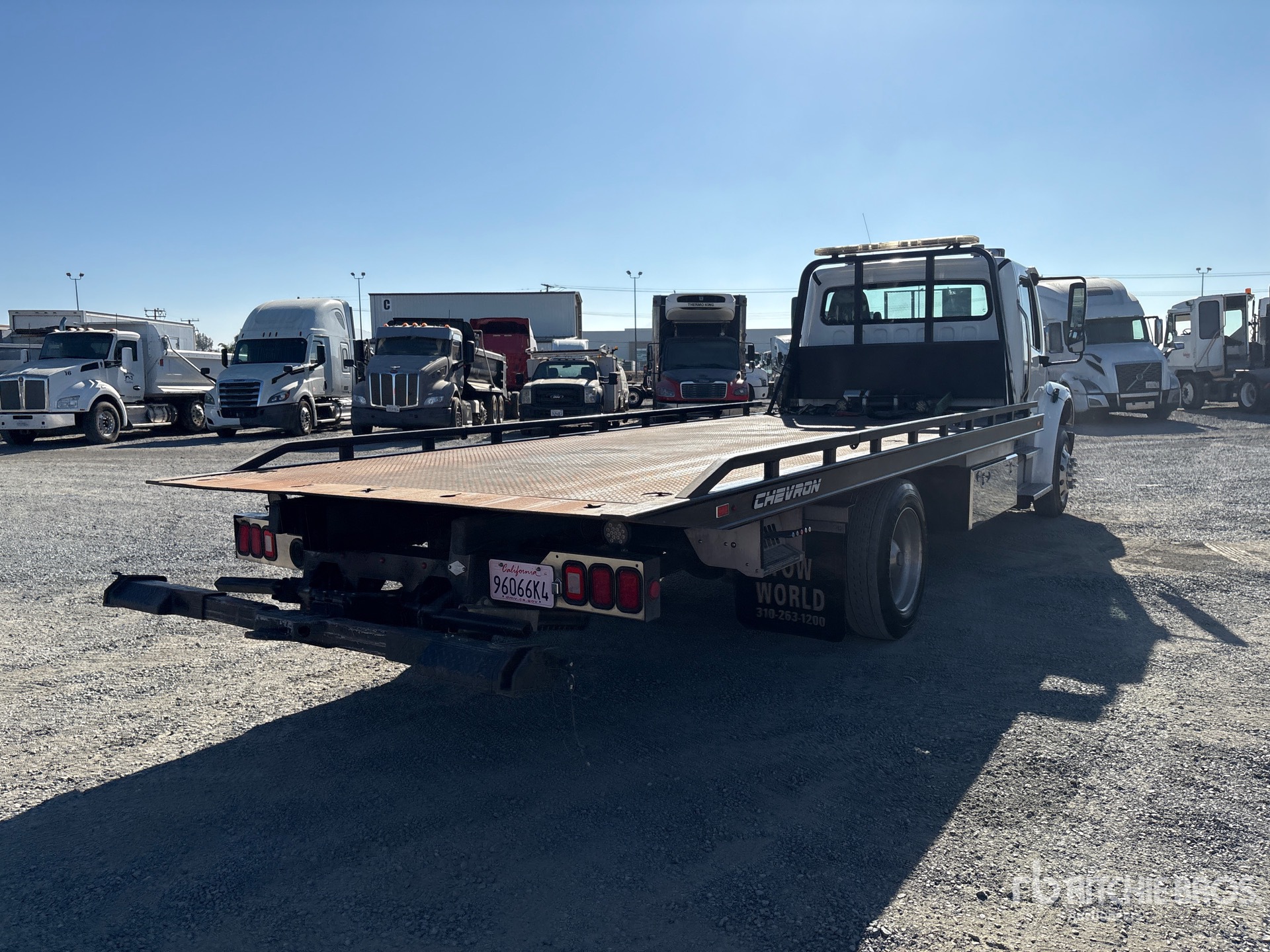 2022 Freightliner M2 106