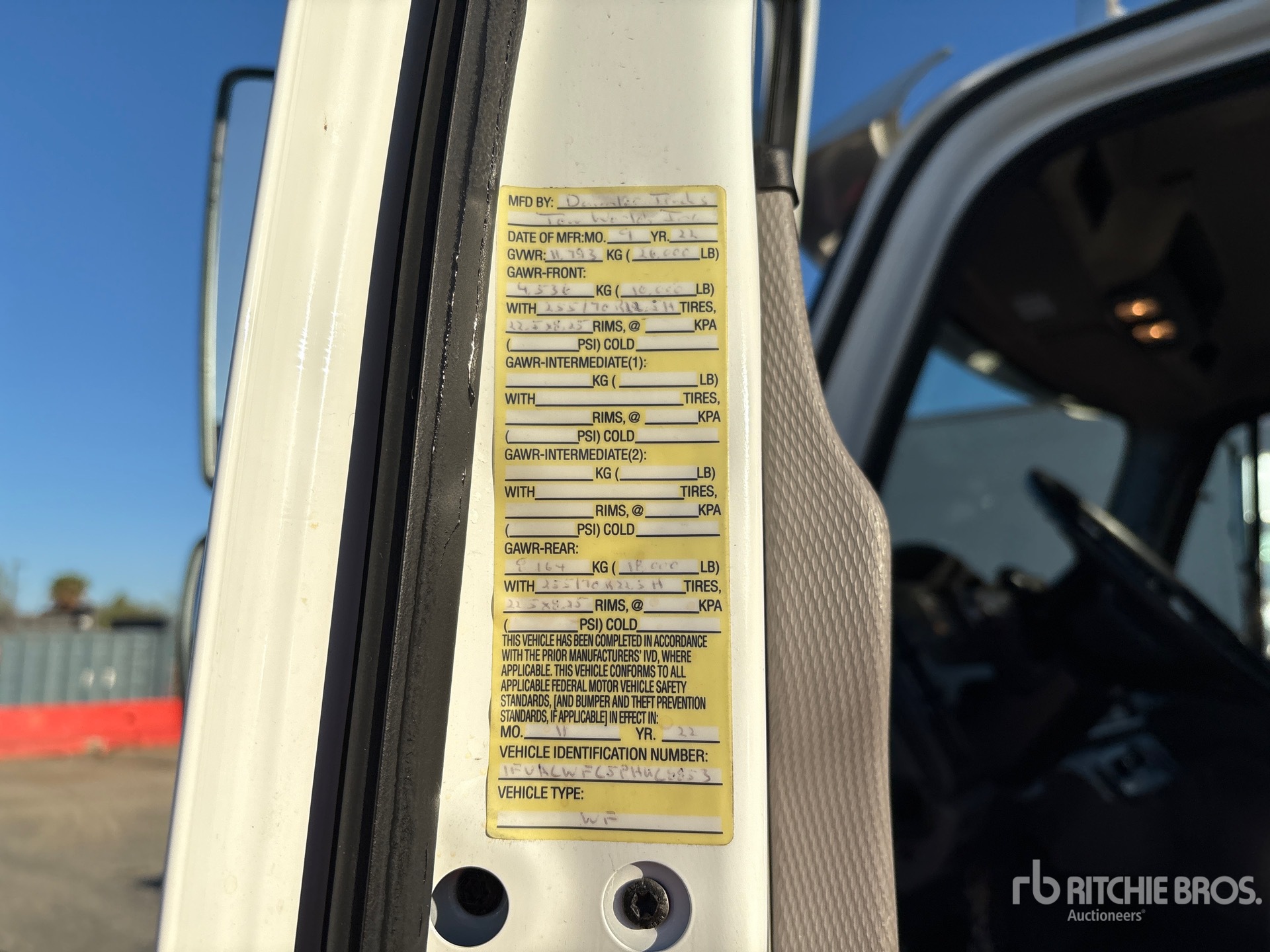 2023 Freightliner M2 106