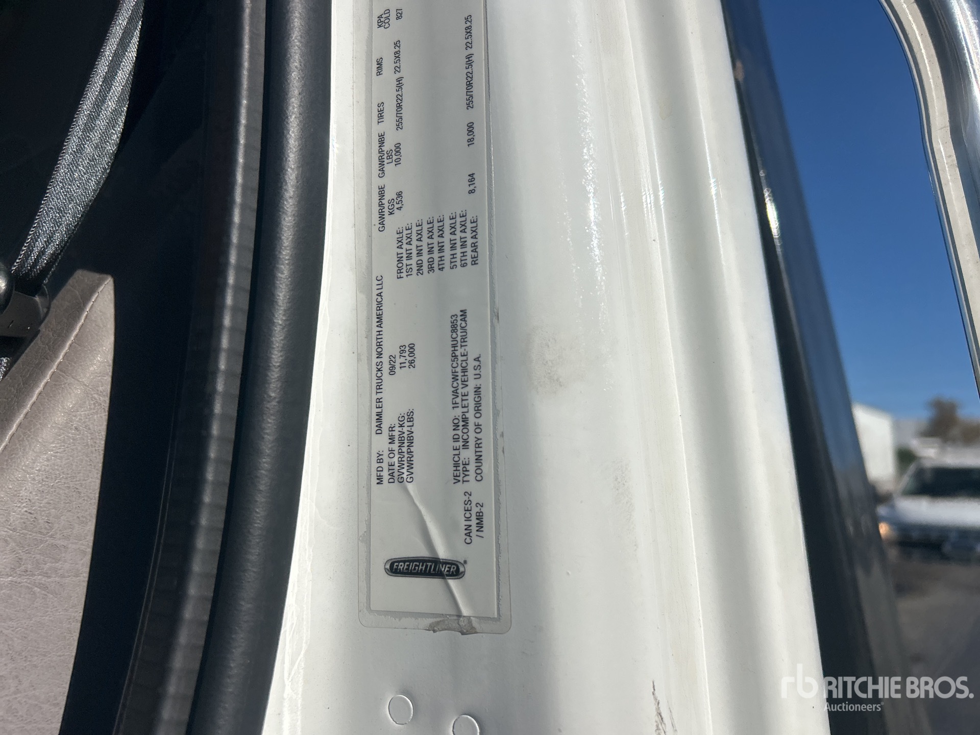 2023 Freightliner M2 106