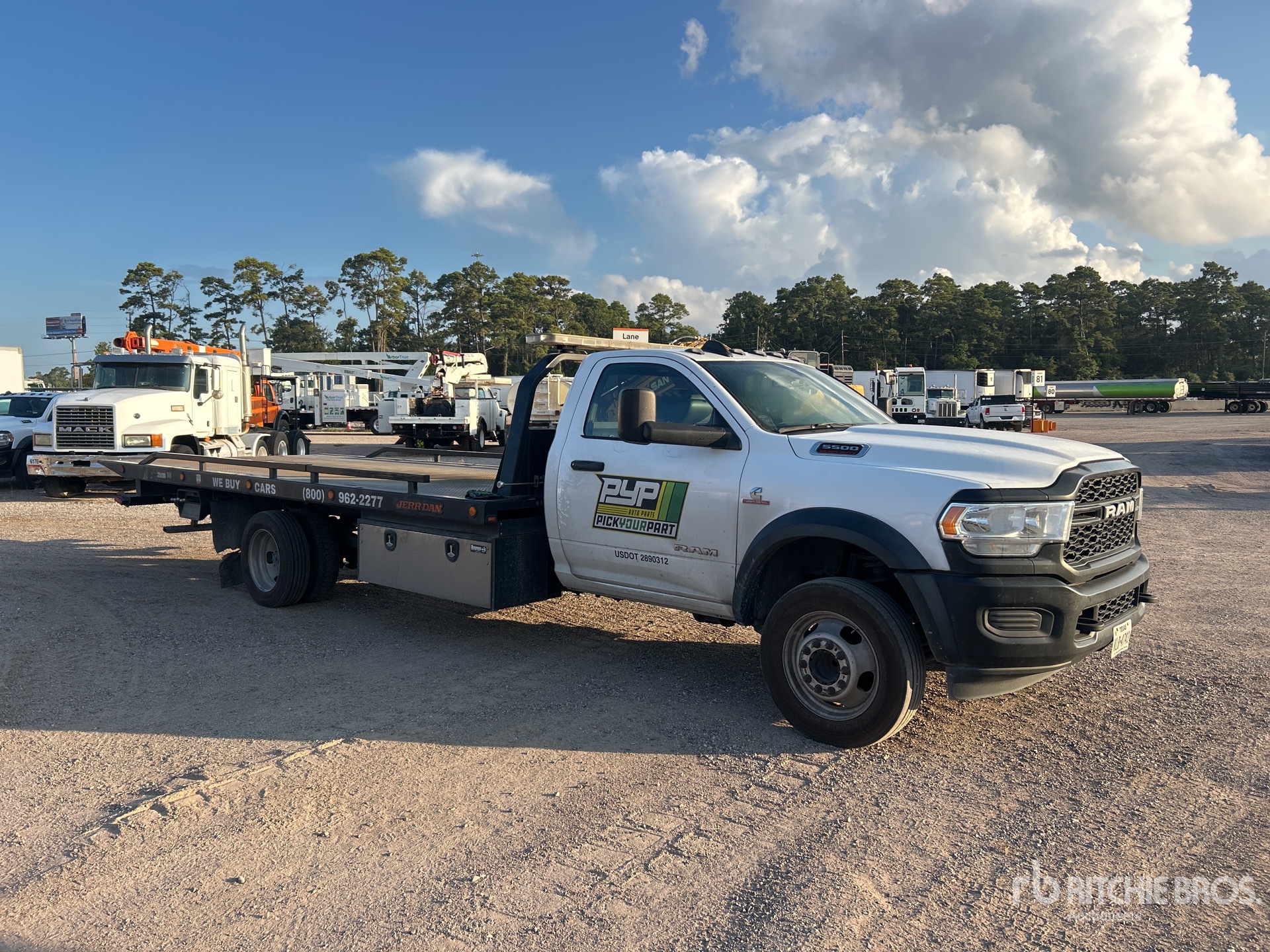 2022 Ram 5500
