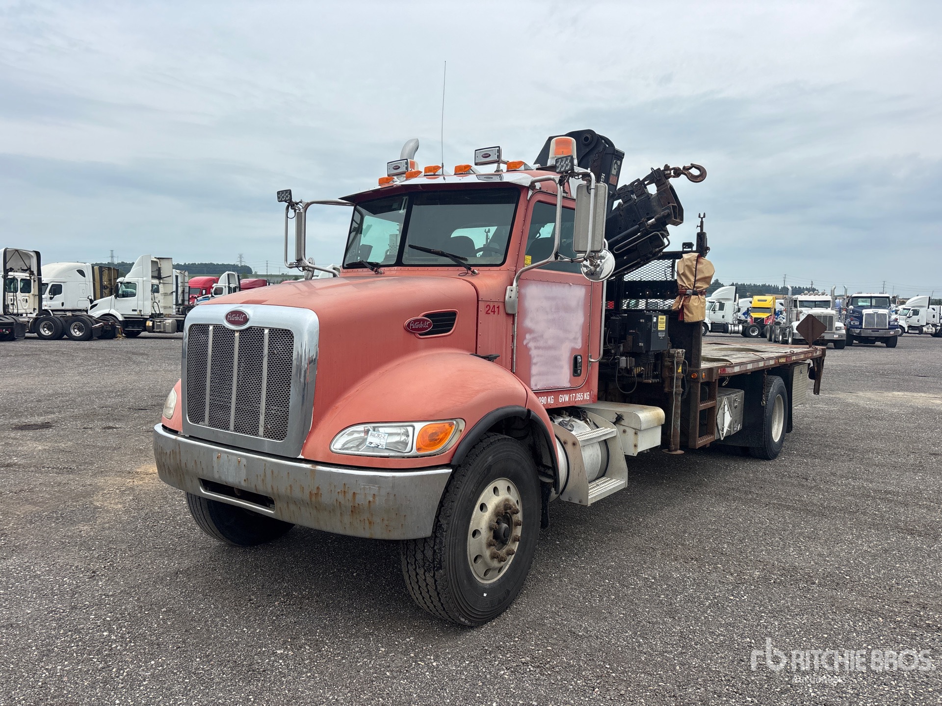 2007 Peterbilt 340