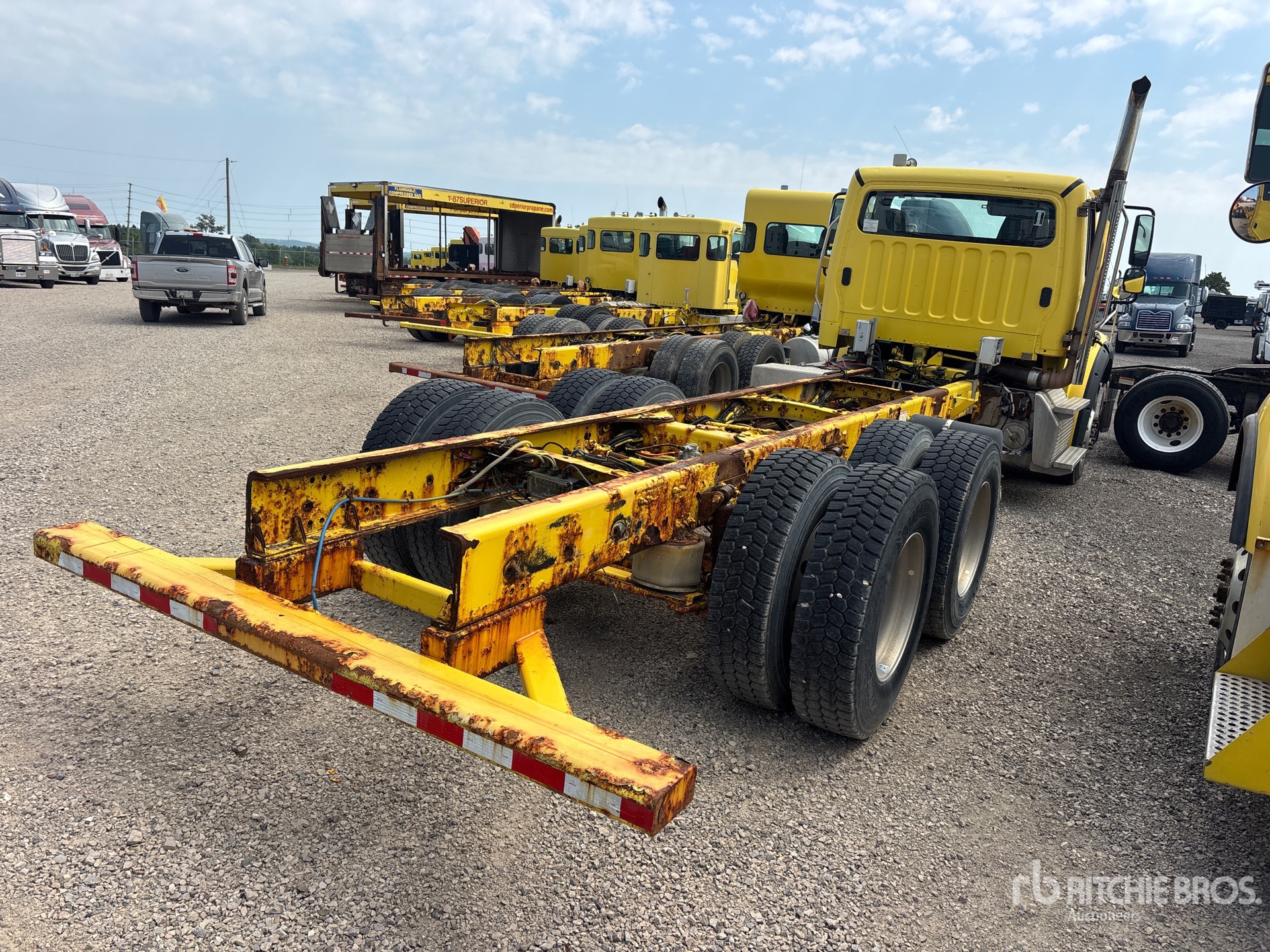 2015 Freightliner M2 112
