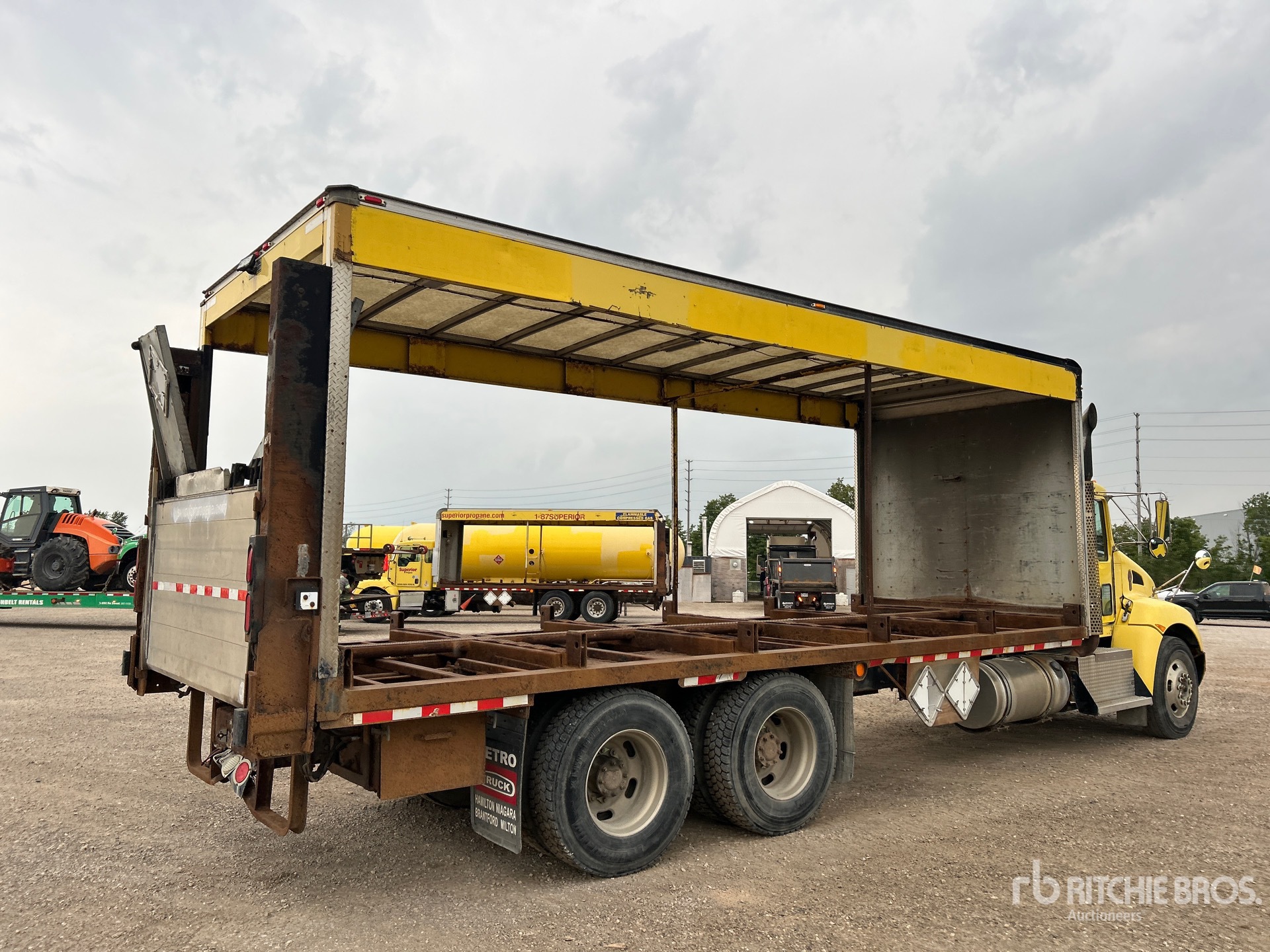 2009 Kenworth T370