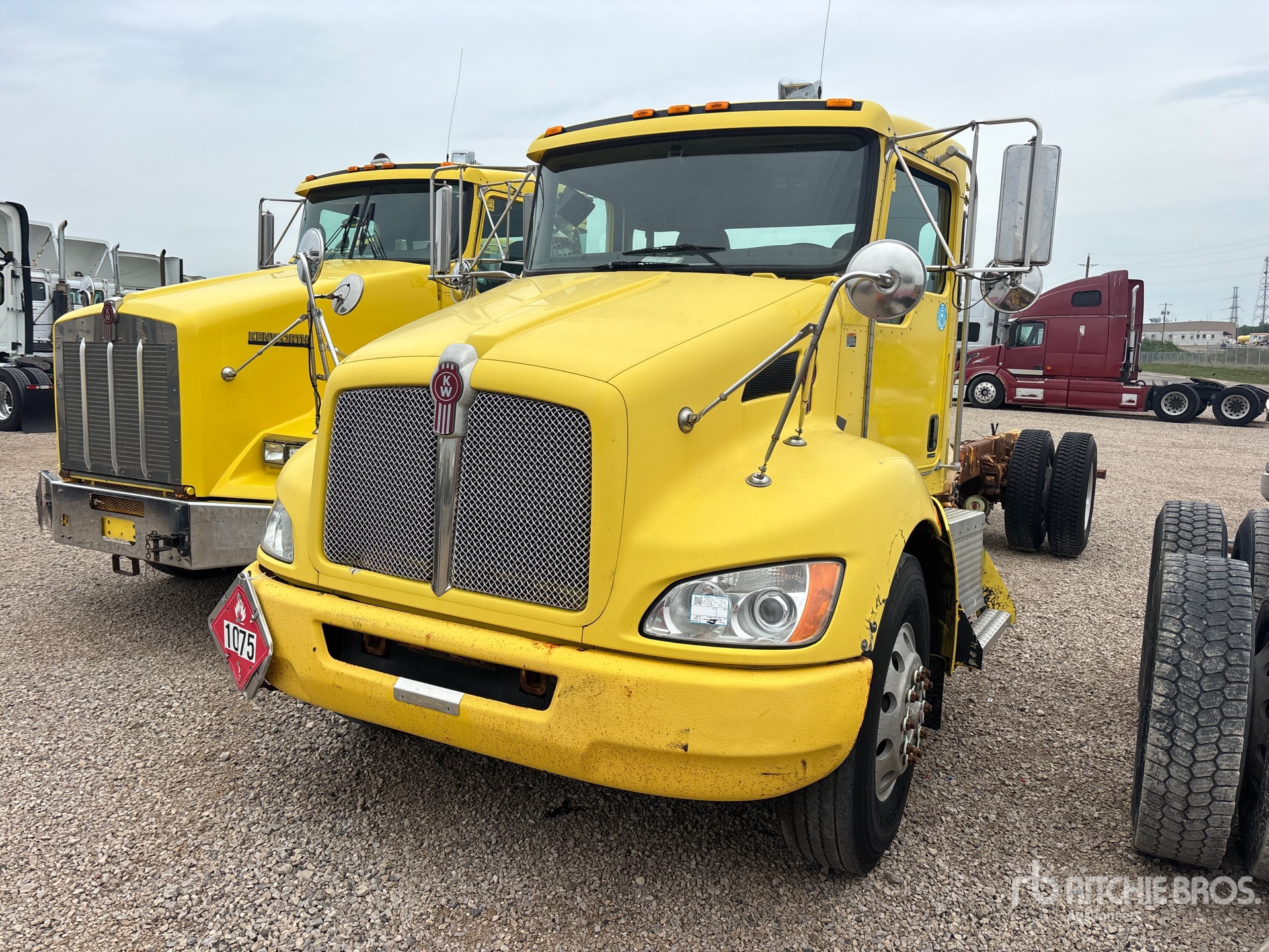 2010 Kenworth T370