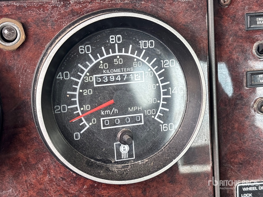 General Appearance with Hour Meter / Odometer
