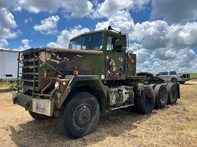 1980 AM General M920 8x6 Winch Truck