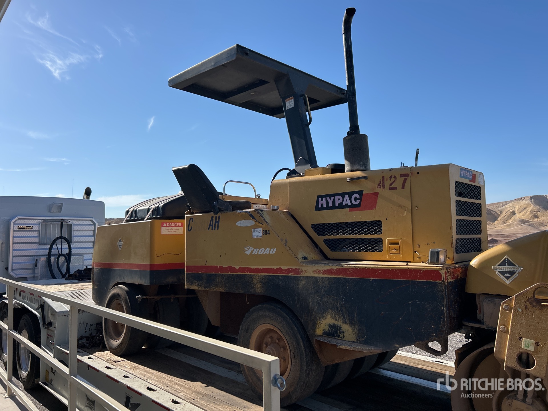 Photo of a 2002 Hypac C530AH